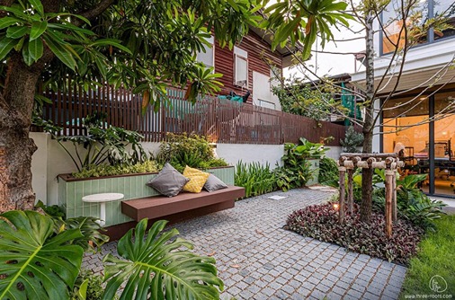 Tukang Taman Surabaya | Ahli Landscape Taman 2025 2 Tukang Taman Surabaya